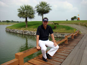 Mats Hallberg vid Pattana Golf Club